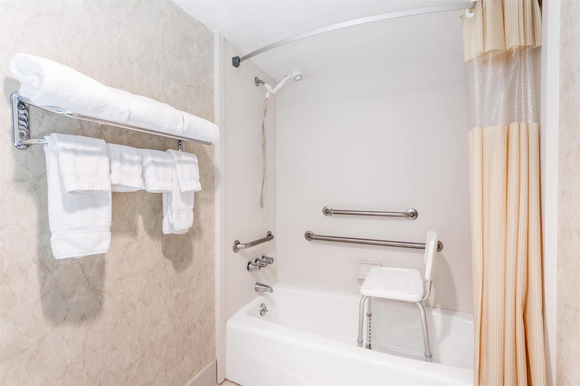 Days Inn By Wyndham Athens Luaran gambar